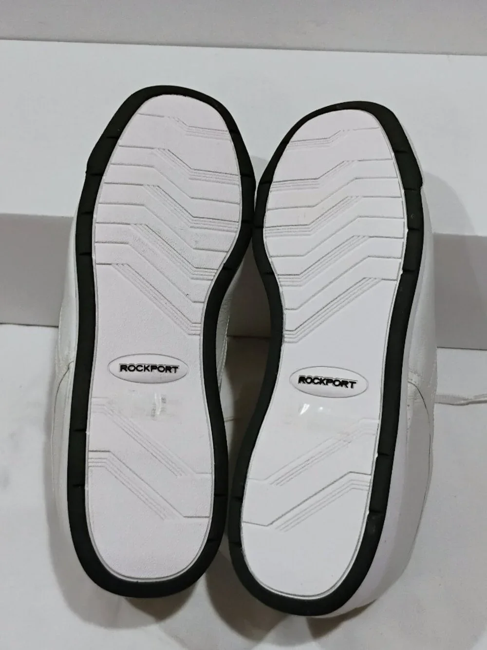 New Rockport Men's Prowalker M7100 Size 10.5 M